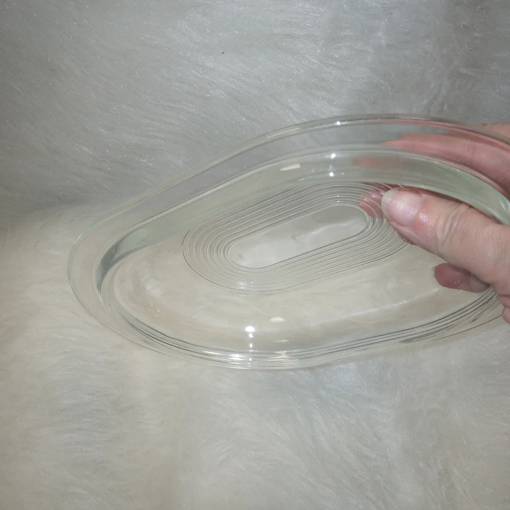 PYREX 602B + 602C, vintage 700ml covered caserol dish with lid